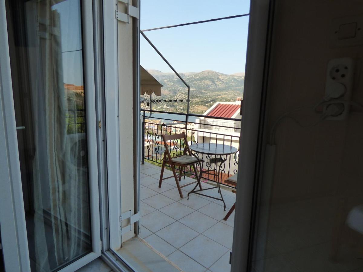 Anna Apartments Argostoli  Eksteriør bilde